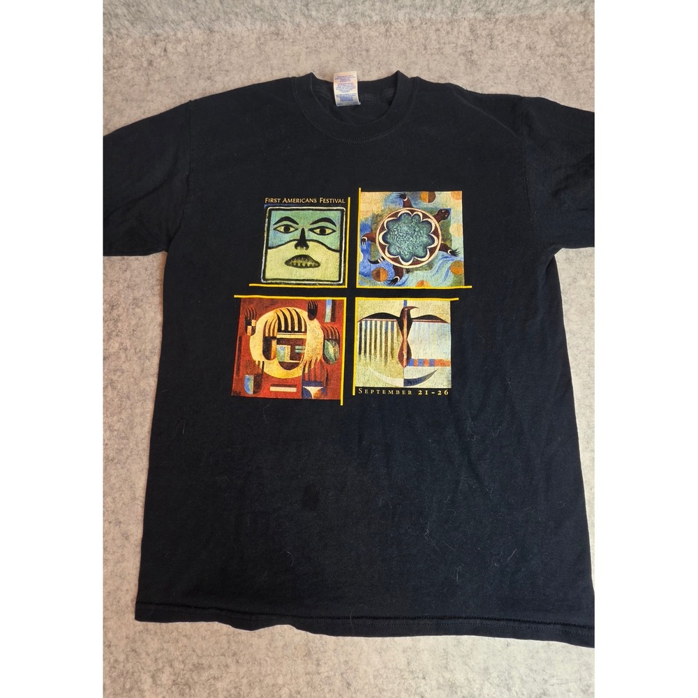Smithsonian National Museum American Indian 2004 Grand Opening Tee Black M